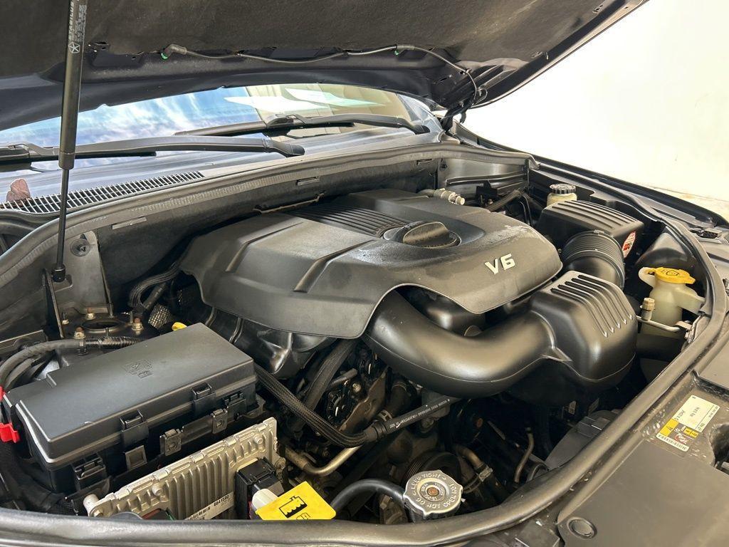 used 2015 Jeep Grand Cherokee car, priced at $11,659