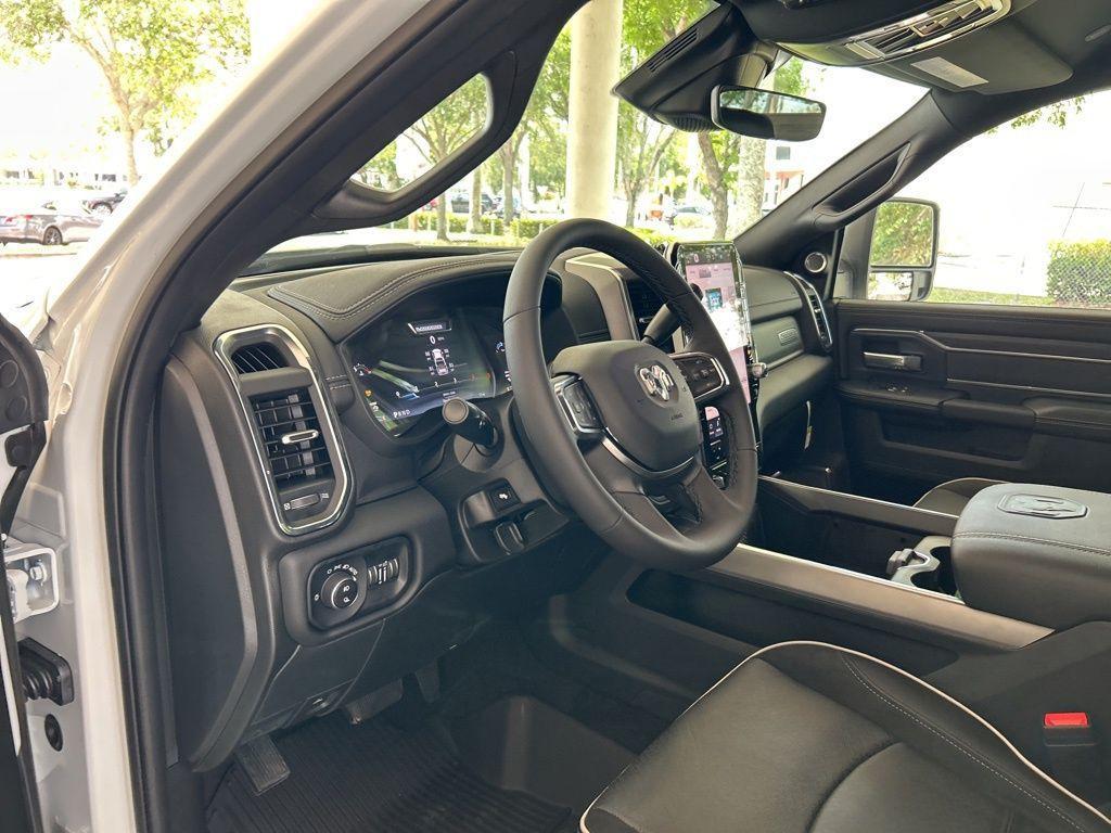 new 2025 Ram 3500 car, priced at $75,572