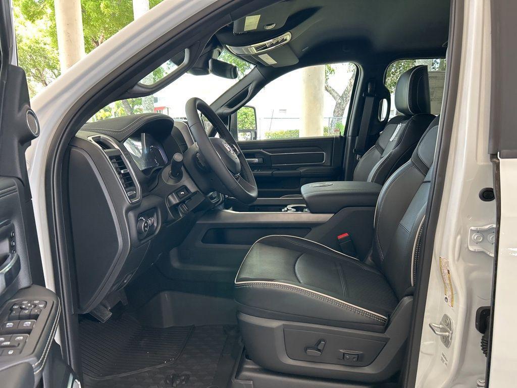 new 2025 Ram 3500 car, priced at $75,572