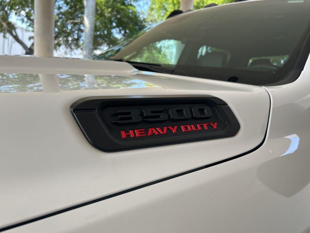 new 2025 Ram 3500 car, priced at $60,368