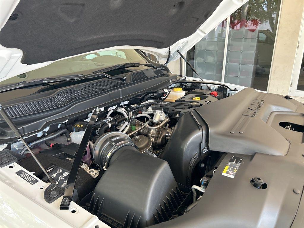 new 2025 Ram 3500 car, priced at $60,368