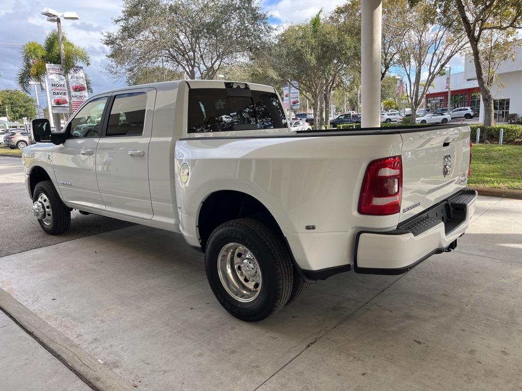 new 2024 Ram 3500 car, priced at $76,680