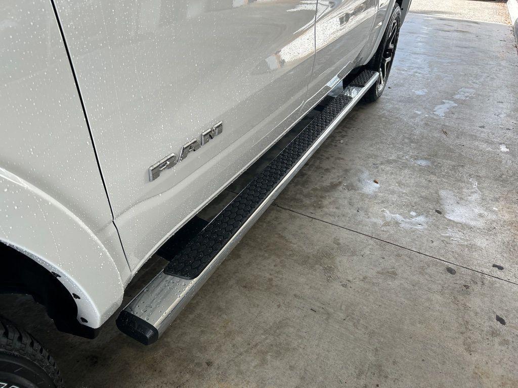 new 2025 Ram 1500 car, priced at $55,262