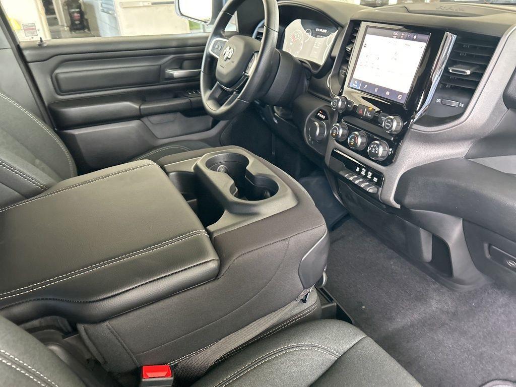 new 2025 Ram 1500 car, priced at $39,759