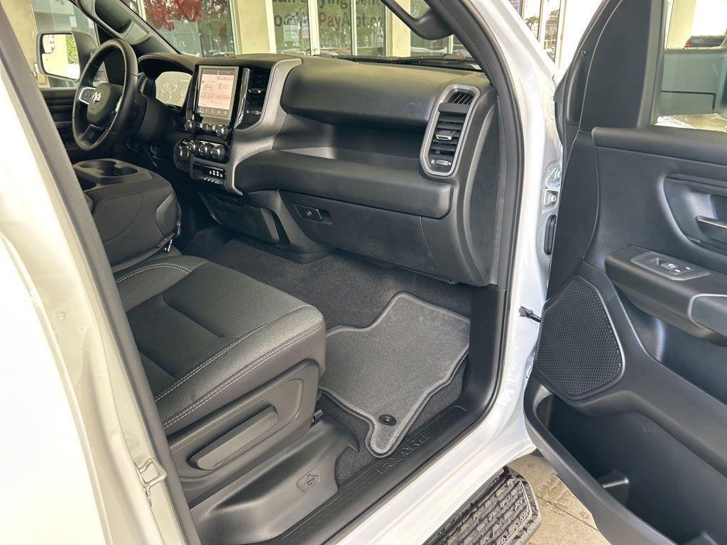 new 2025 Ram 1500 car, priced at $39,759