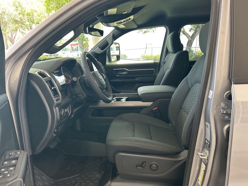 new 2025 Ram 1500 car, priced at $49,977