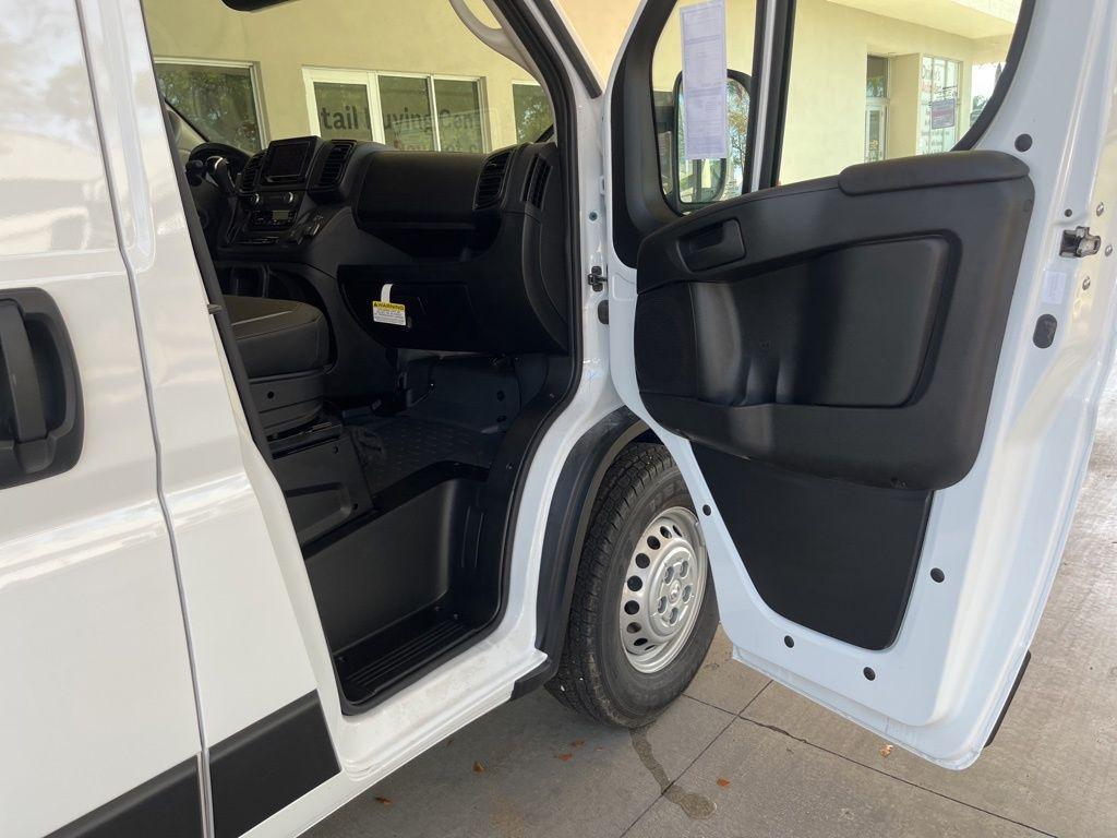 new 2025 Ram ProMaster 2500 car, priced at $51,579
