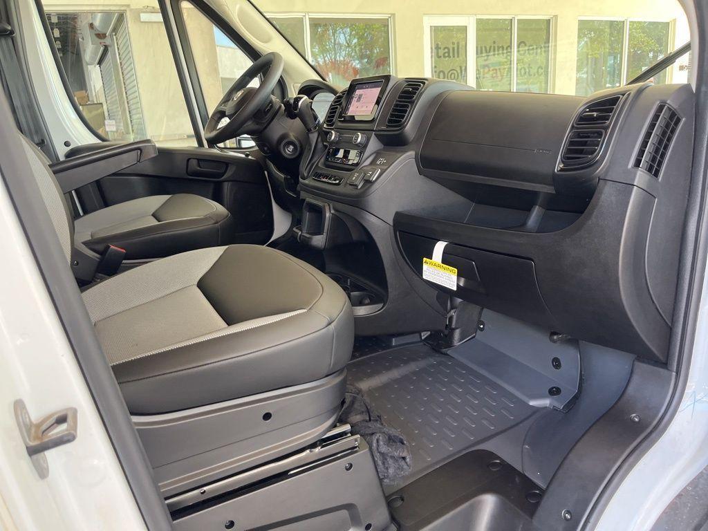 new 2025 Ram ProMaster 2500 car, priced at $51,579