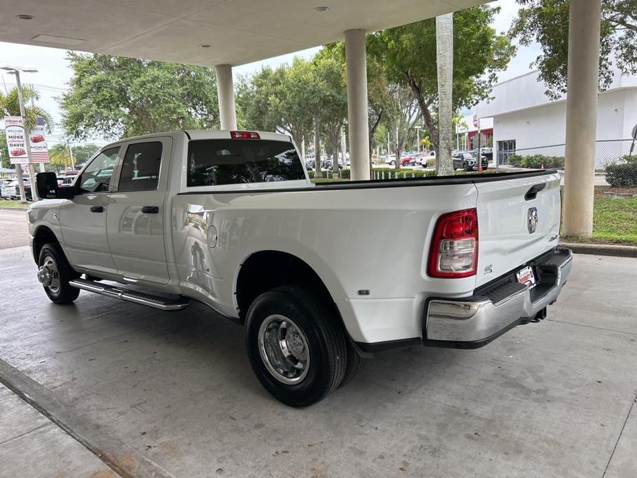 new 2024 Ram 3500 car, priced at $76,020