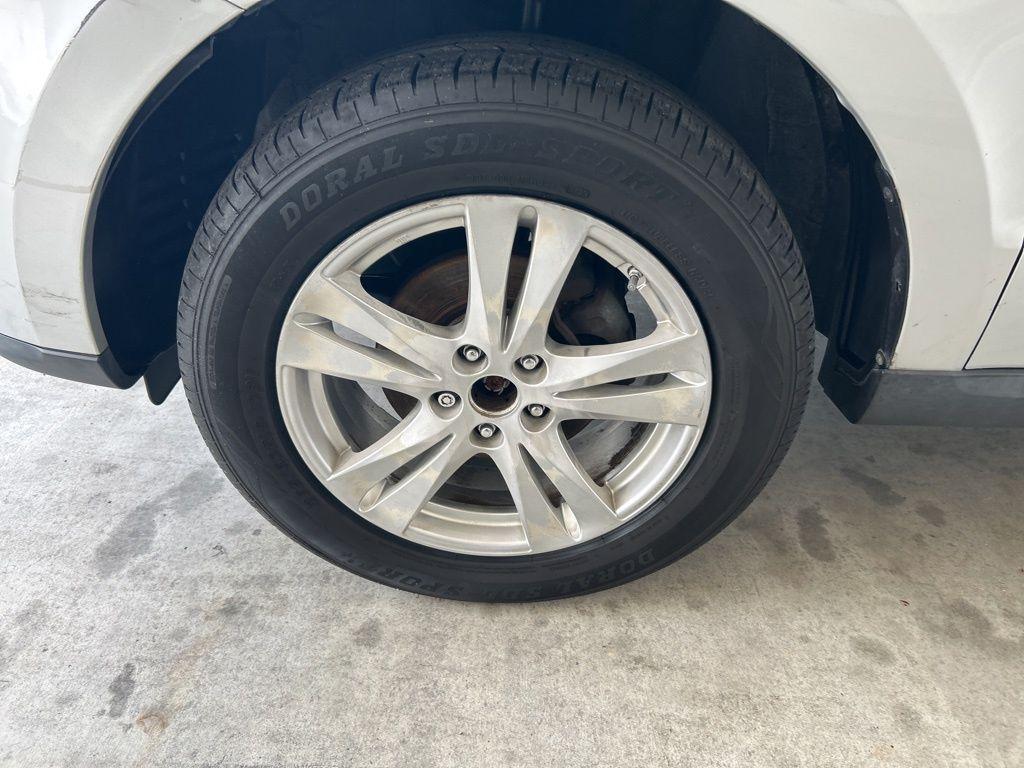 used 2012 Hyundai Santa Fe car, priced at $5,000