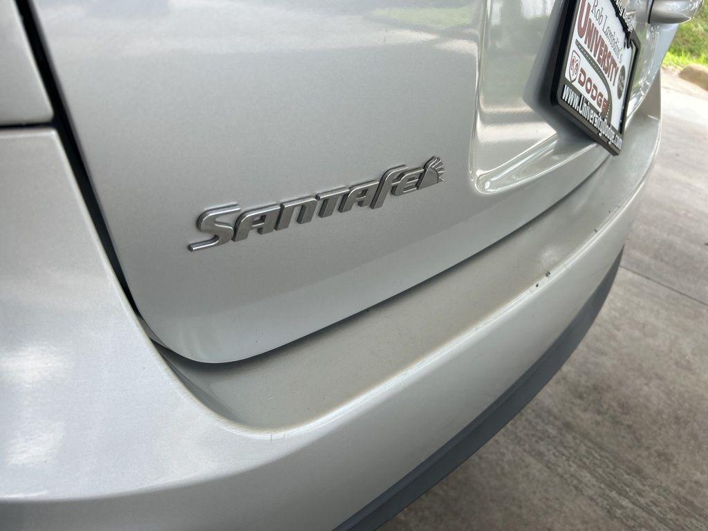 used 2012 Hyundai Santa Fe car, priced at $5,000