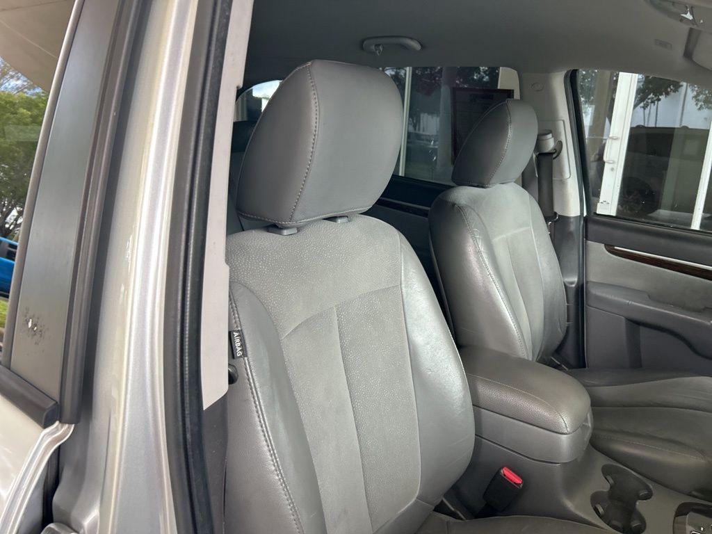 used 2012 Hyundai Santa Fe car, priced at $5,000