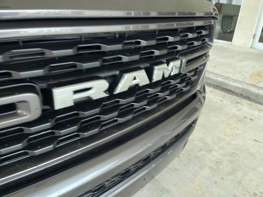 new 2024 Ram 1500 car, priced at $43,932