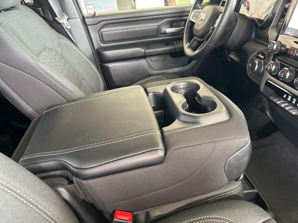 new 2025 Ram 1500 car, priced at $41,383