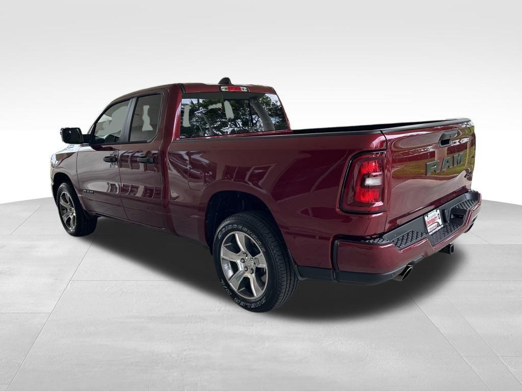 new 2025 Ram 1500 car, priced at $41,383