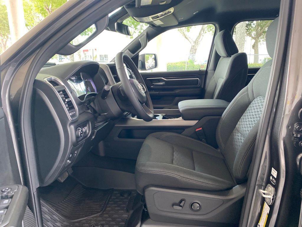 new 2025 Ram 1500 car, priced at $49,517