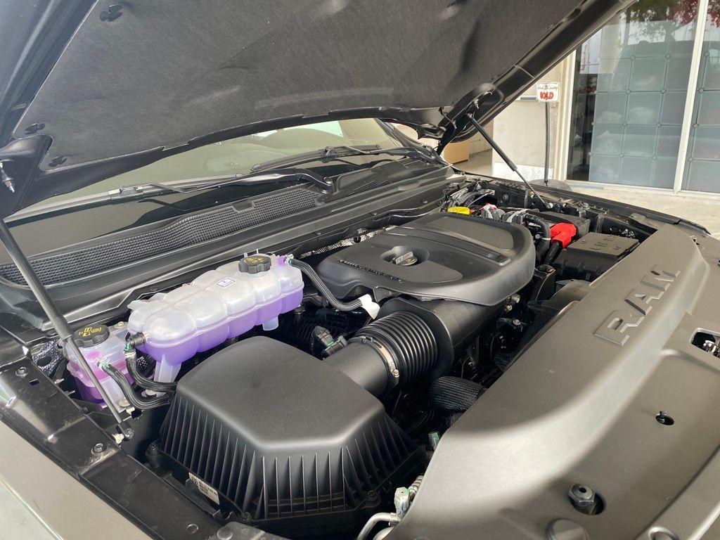 new 2025 Ram 1500 car, priced at $49,517