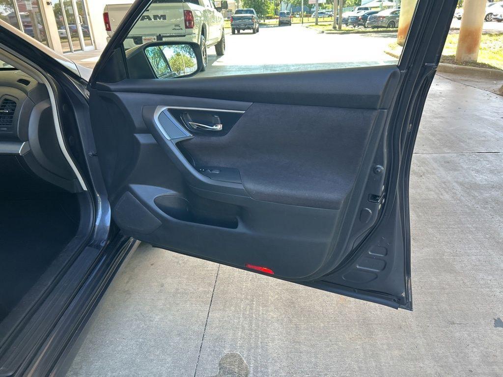 used 2013 Nissan Altima car, priced at $6,260