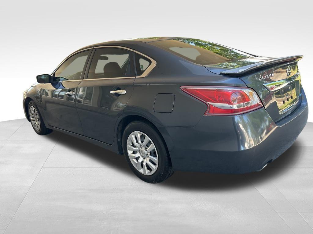 used 2013 Nissan Altima car, priced at $6,260