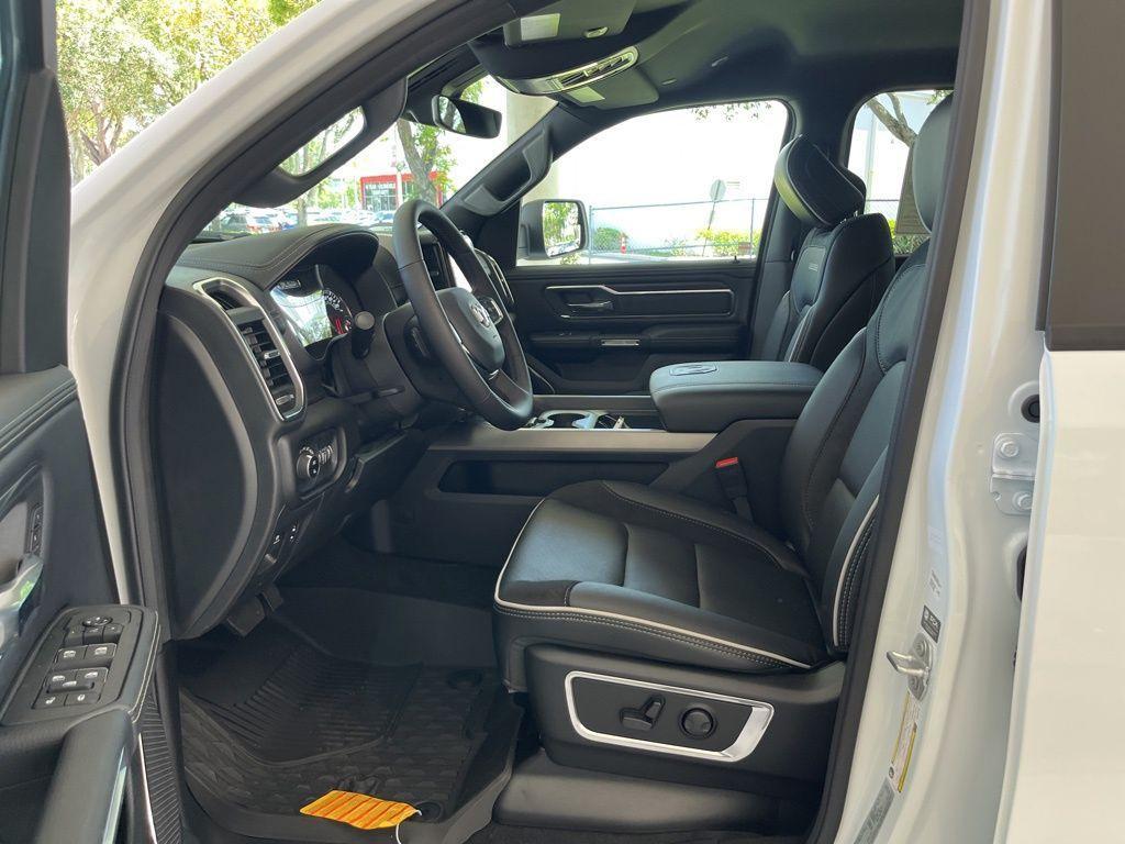new 2025 Ram 1500 car, priced at $58,119