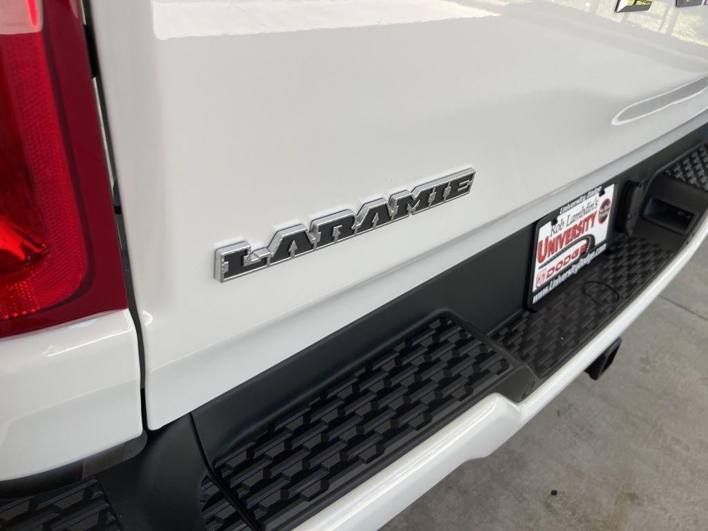 new 2025 Ram 1500 car, priced at $58,119