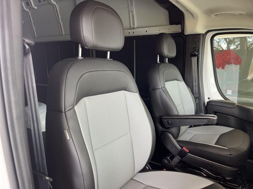 new 2024 Ram ProMaster 3500 car, priced at $46,768