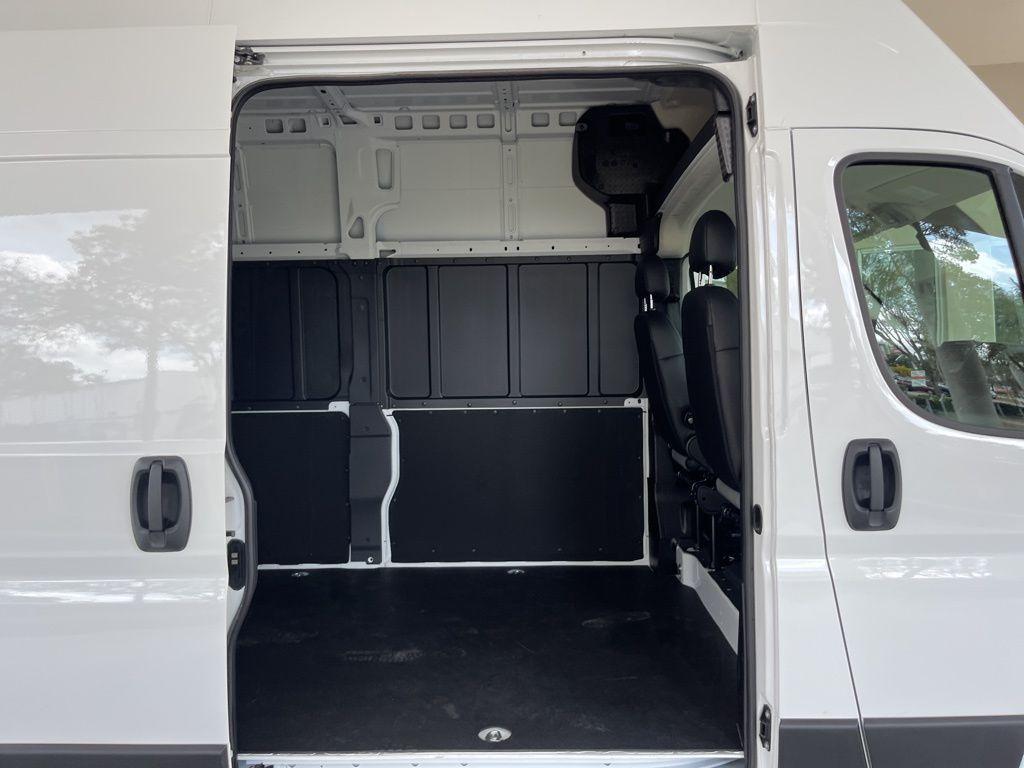 new 2024 Ram ProMaster 3500 car, priced at $46,768