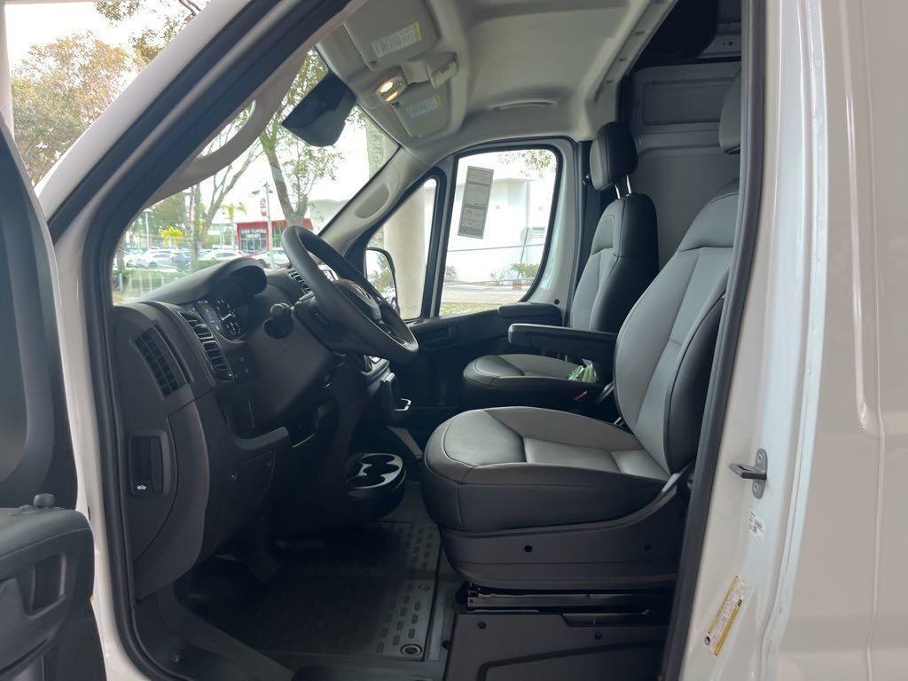 new 2024 Ram ProMaster 3500 car, priced at $46,768