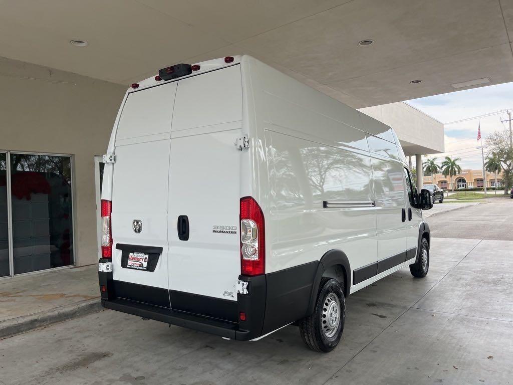 new 2024 Ram ProMaster 3500 car, priced at $46,768