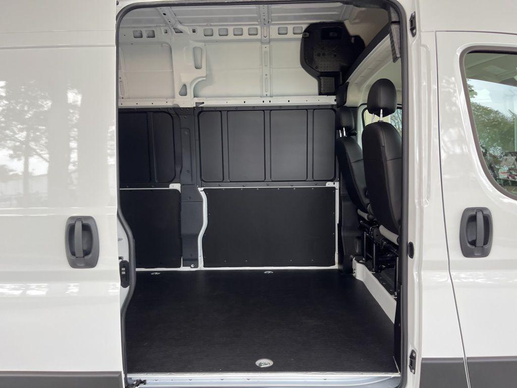 new 2024 Ram ProMaster 3500 car, priced at $46,768