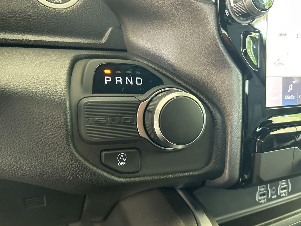 new 2025 Ram 1500 car, priced at $44,733