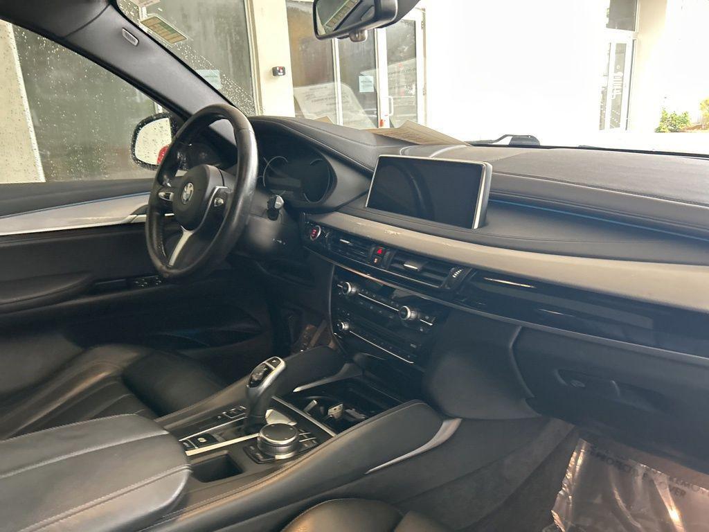 used 2018 BMW X6 car, priced at $23,324