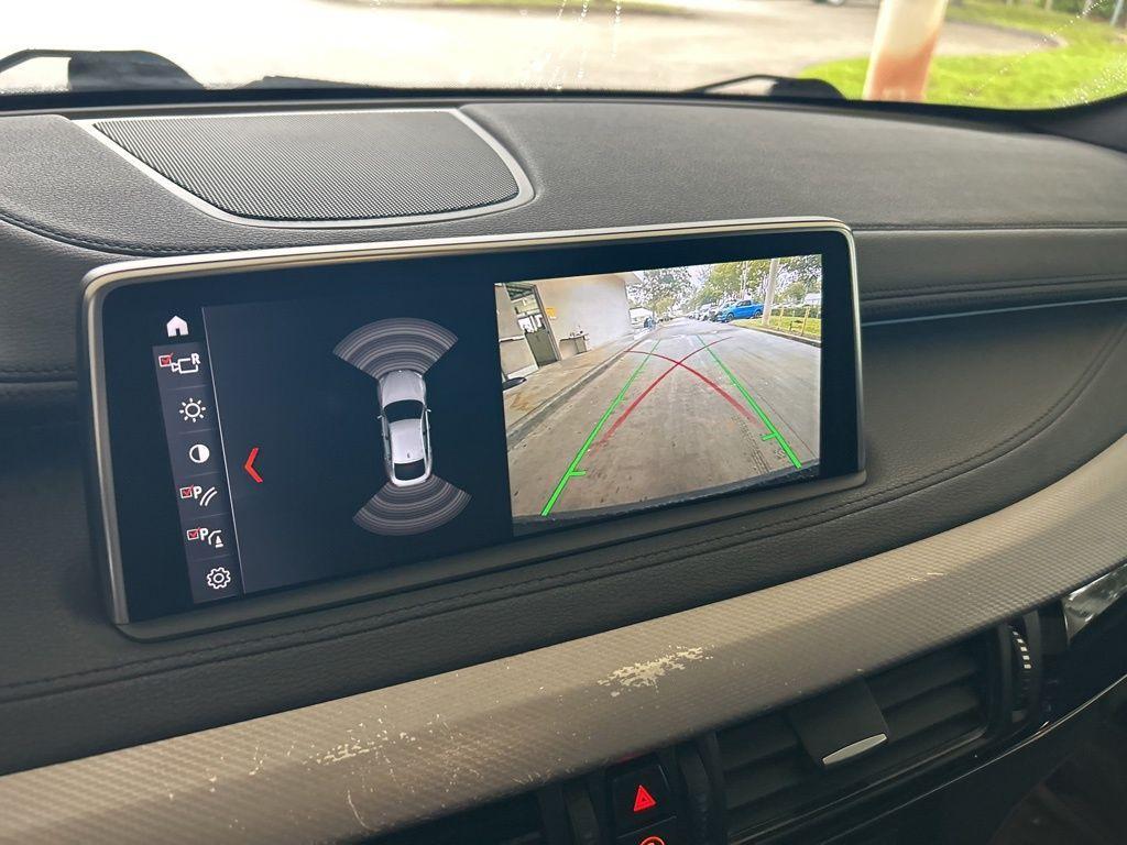 used 2018 BMW X6 car, priced at $23,324
