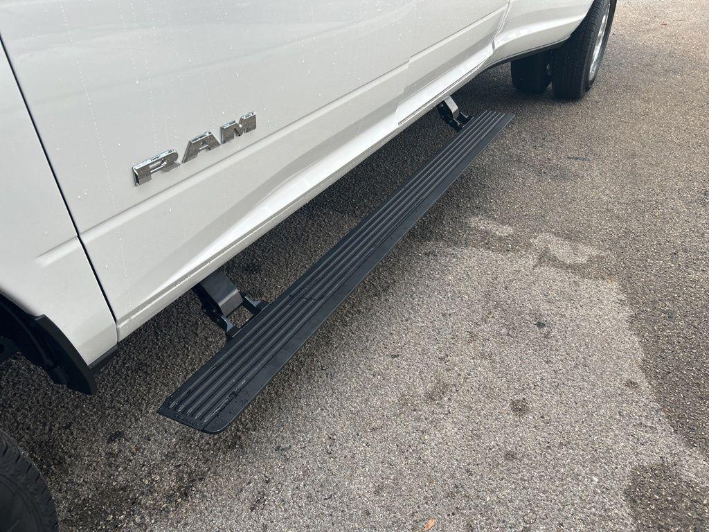 new 2025 Ram 3500 car, priced at $76,818
