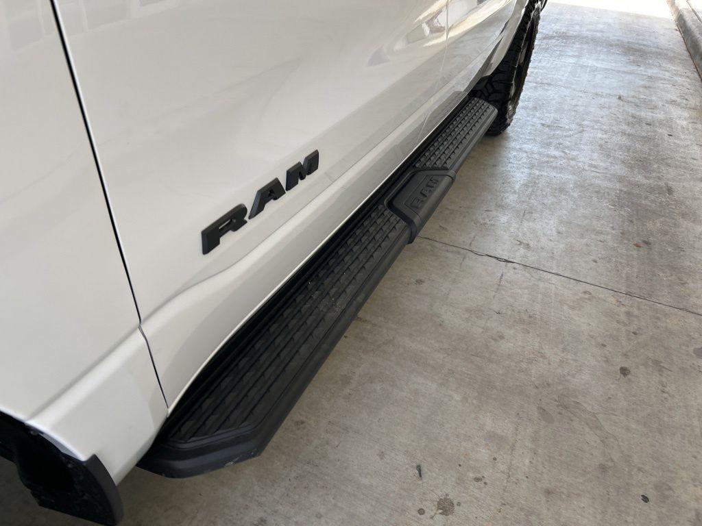 new 2025 Ram 1500 car, priced at $46,608