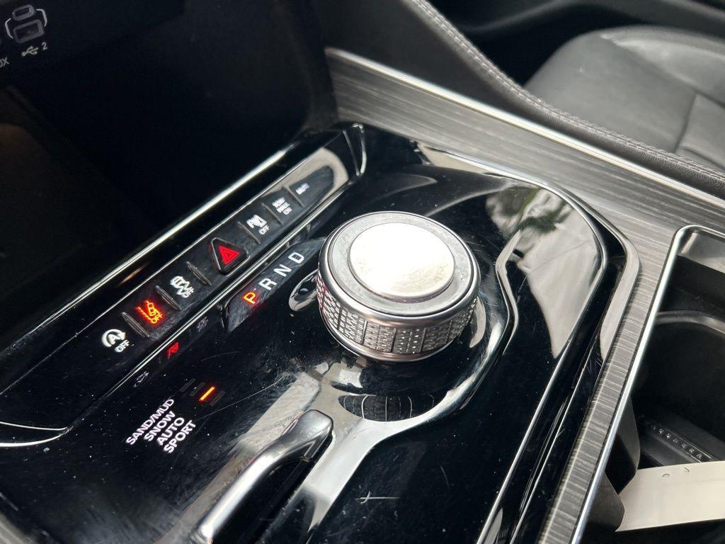 used 2023 Jeep Wagoneer L car, priced at $35,512