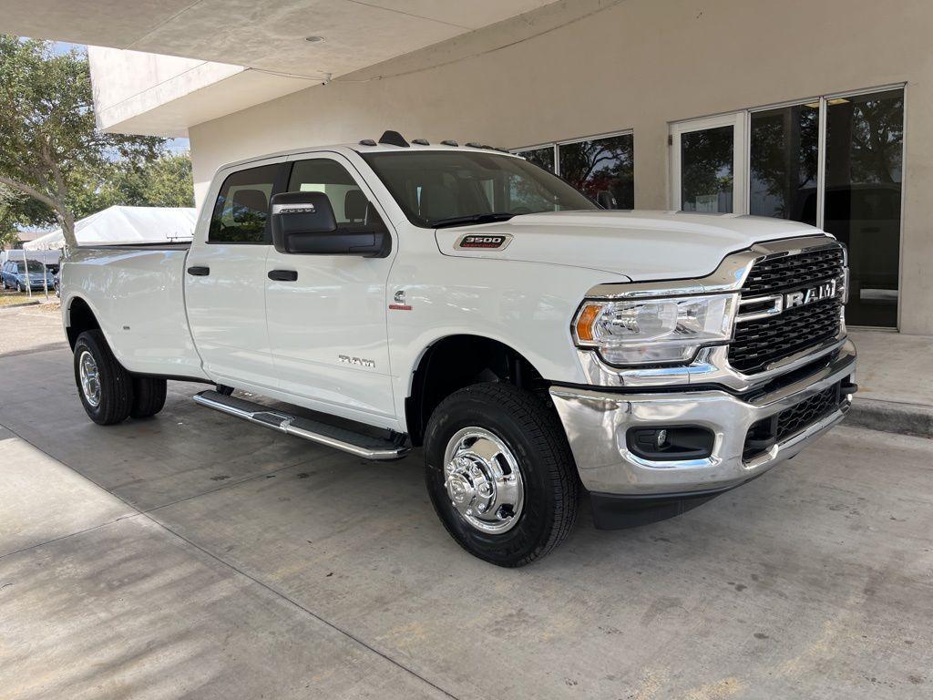 new 2024 Ram 3500 car, priced at $61,657