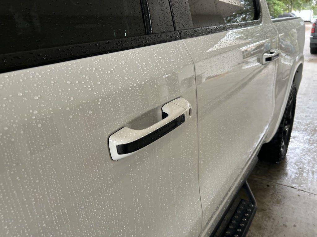 used 2022 Ram 1500 car, priced at $36,551