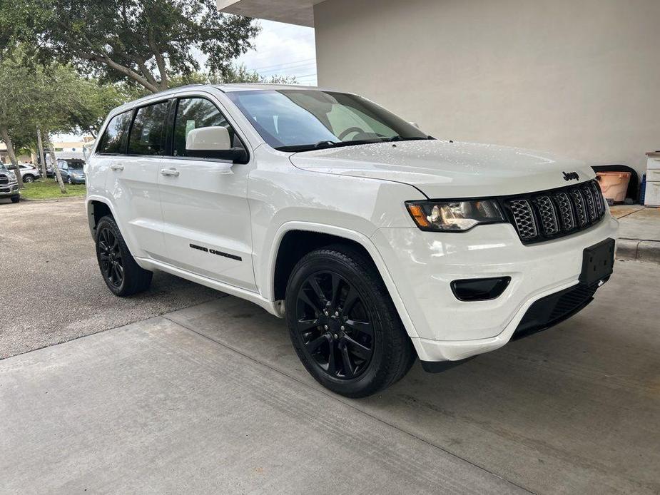 used 2017 Jeep Grand Cherokee car, priced at $18,991