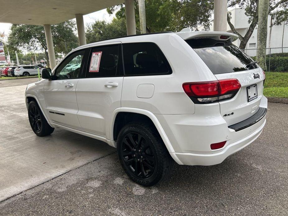 used 2017 Jeep Grand Cherokee car, priced at $18,991