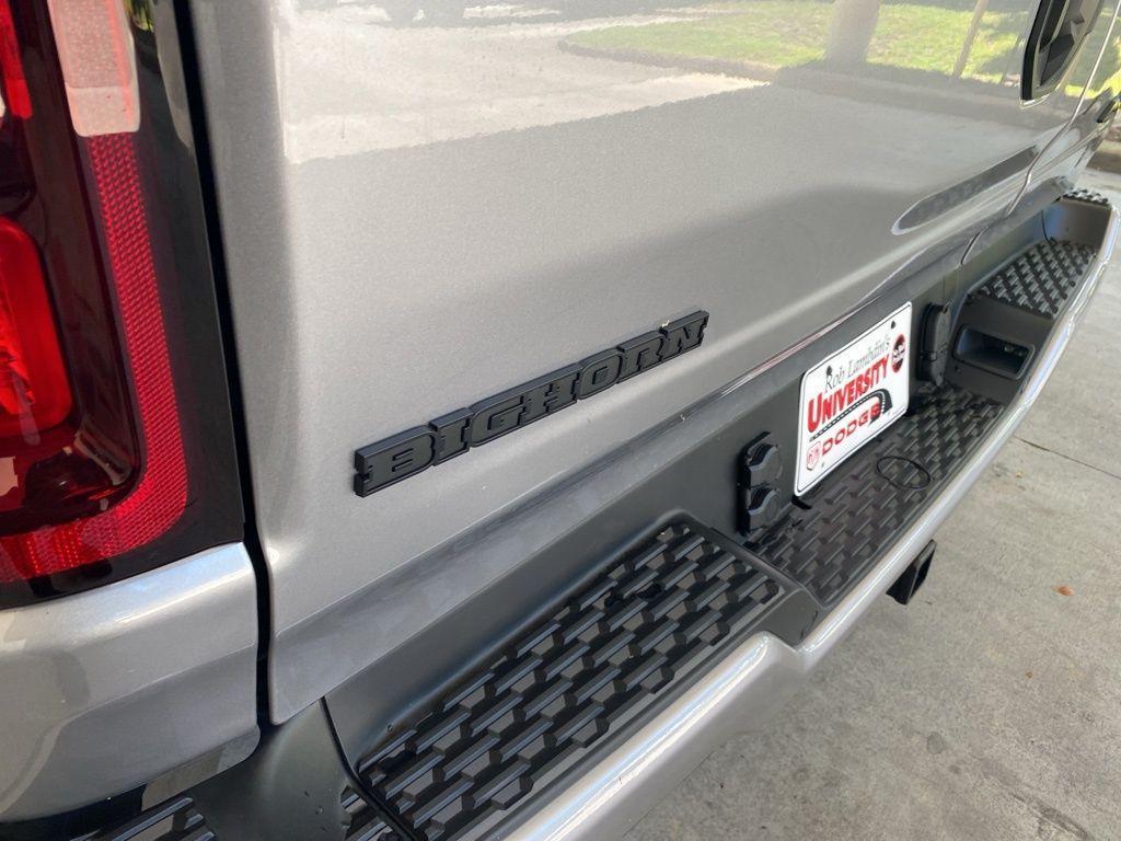 new 2025 Ram 1500 car, priced at $49,672