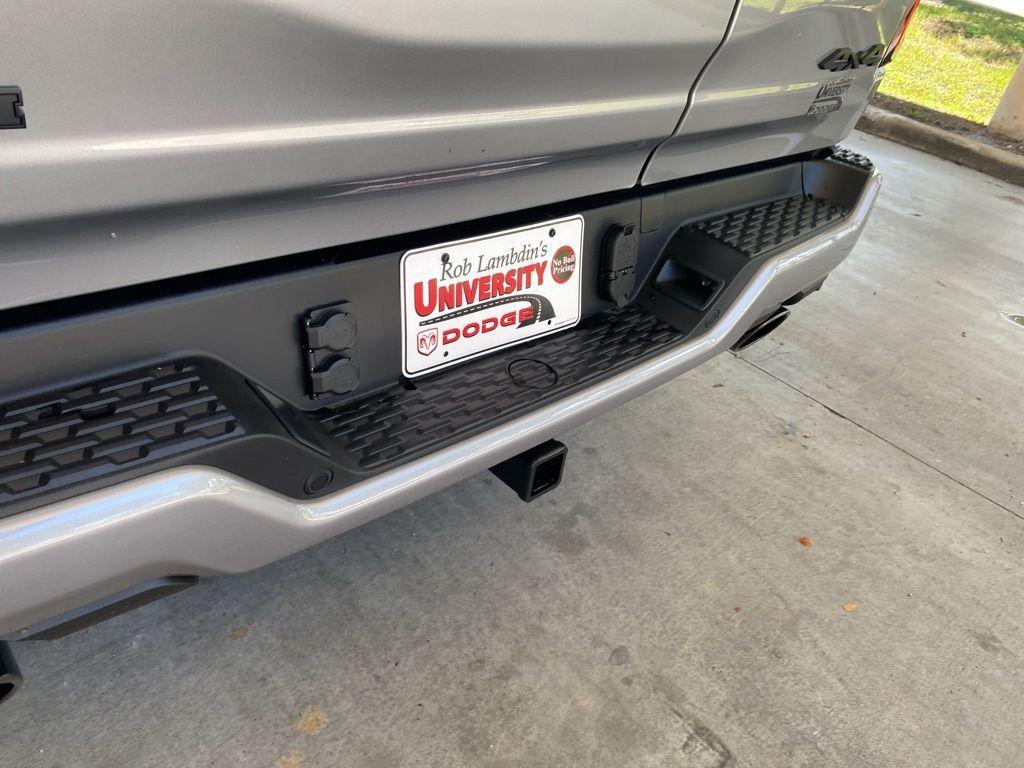 new 2025 Ram 1500 car, priced at $49,672