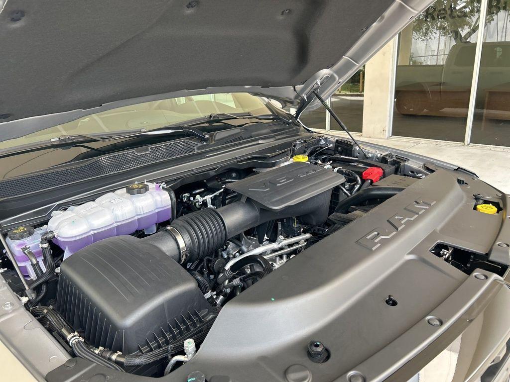 new 2025 Ram 1500 car, priced at $42,607