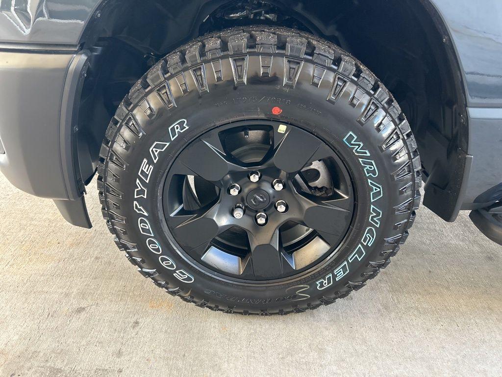 new 2025 Ram 1500 car, priced at $46,867