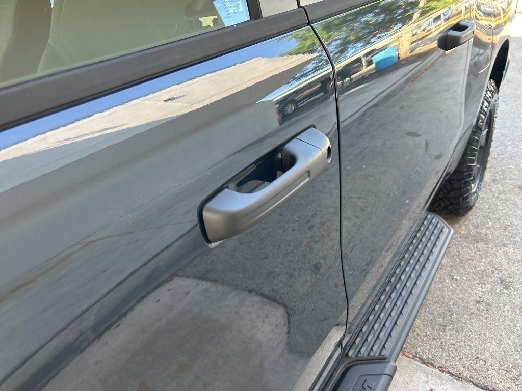 new 2025 Ram 1500 car, priced at $46,867