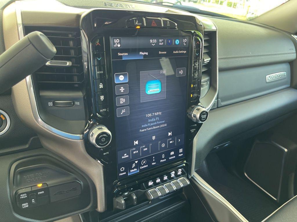 new 2024 Ram 3500 car, priced at $77,662