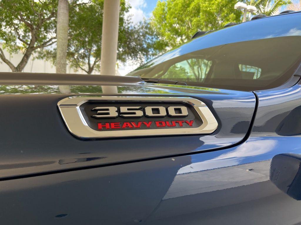 new 2024 Ram 3500 car, priced at $77,662