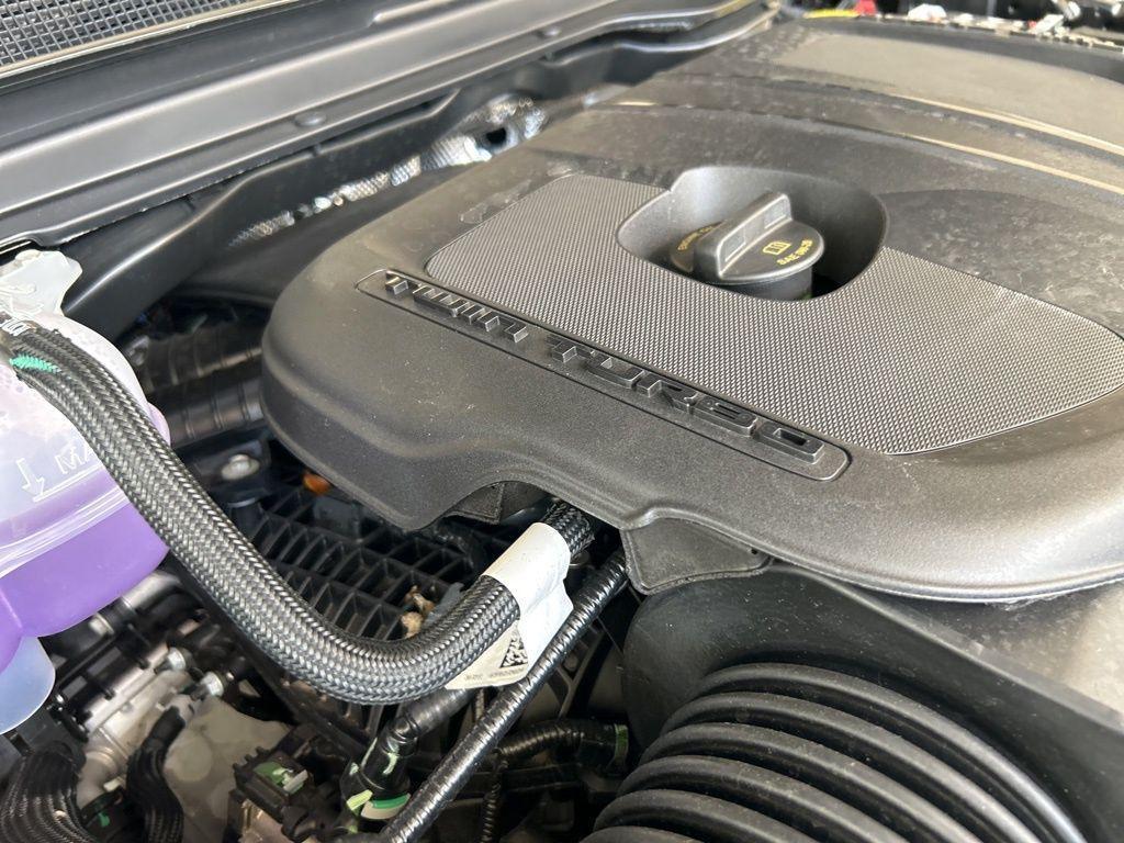 new 2025 Ram 1500 car, priced at $58,195