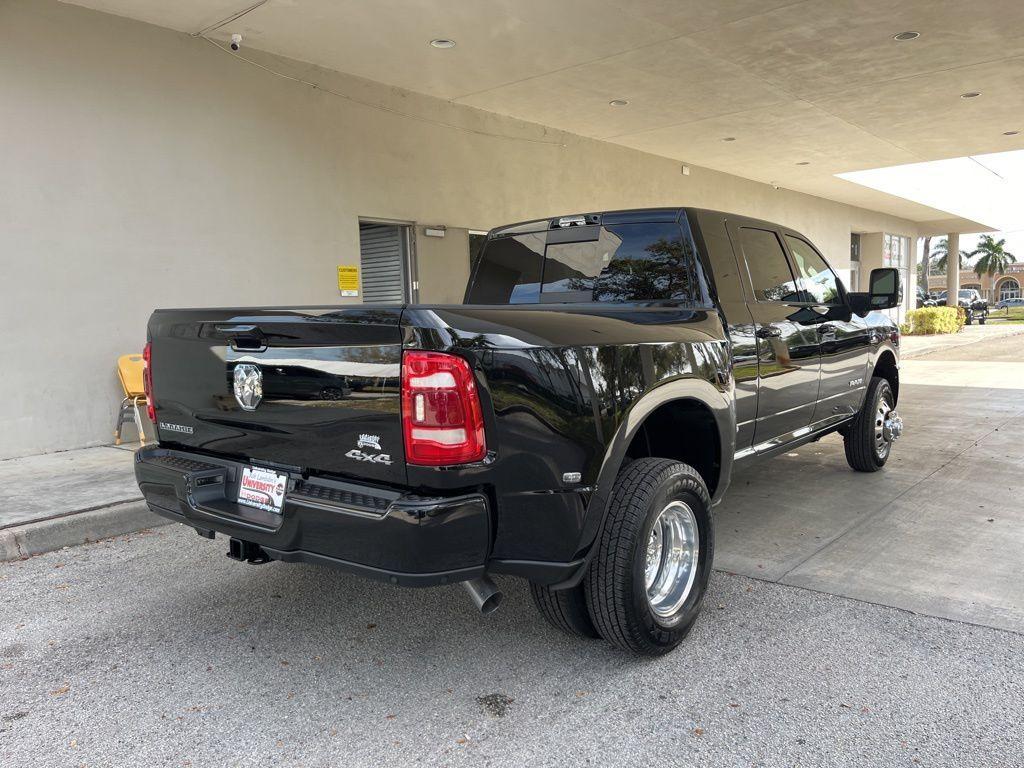 new 2024 Ram 3500 car, priced at $75,912