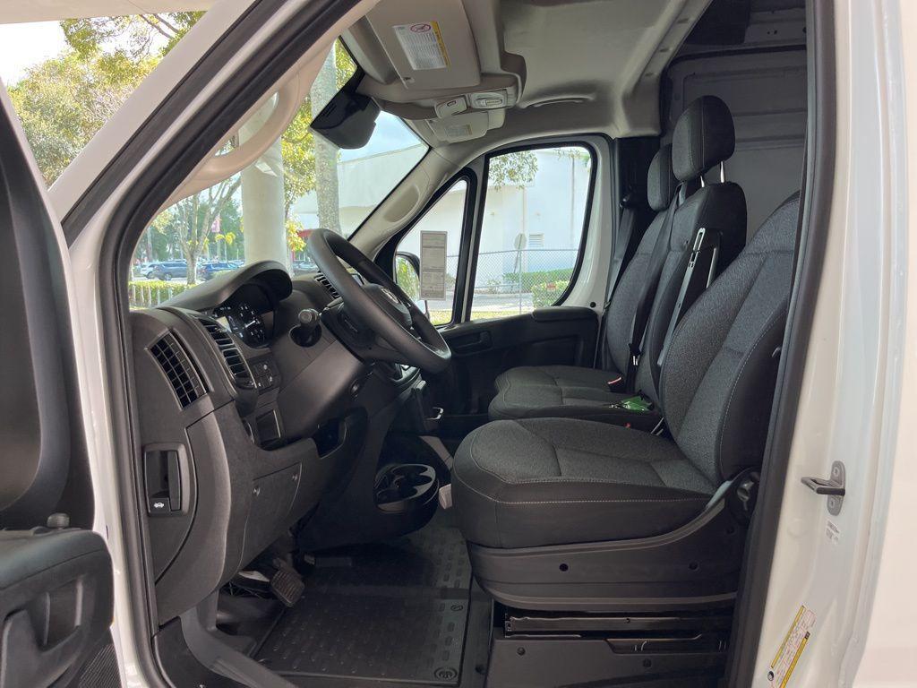 new 2025 Ram ProMaster 2500 car, priced at $54,270